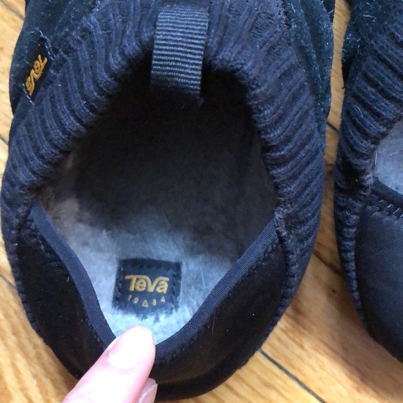 Teva shearling outdoor slipper shoes - Picture 8 of 13